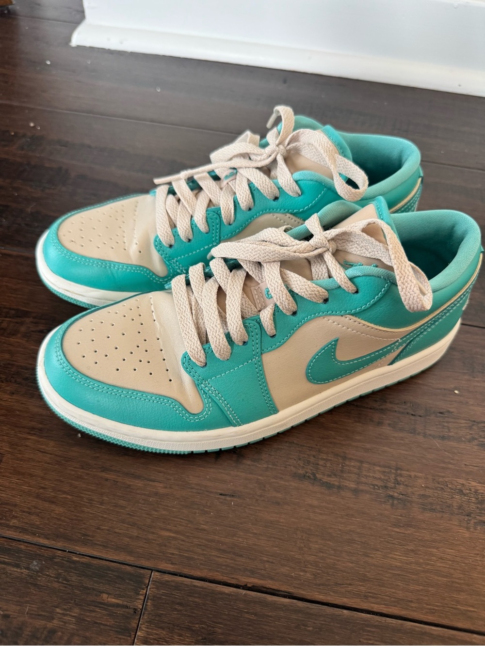 Nike Women’s Air Jordan Low Sanddrift/Washed Teal Sail sneakers Size 7.5